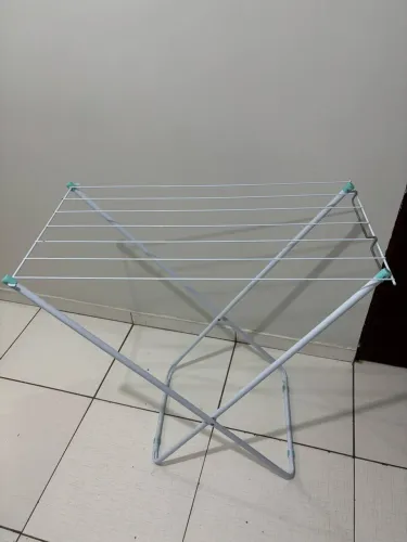 Varal de chão.