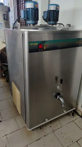 Vende-se fábrica completa de sorvete