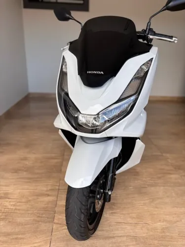 Honda PCX 160 2025