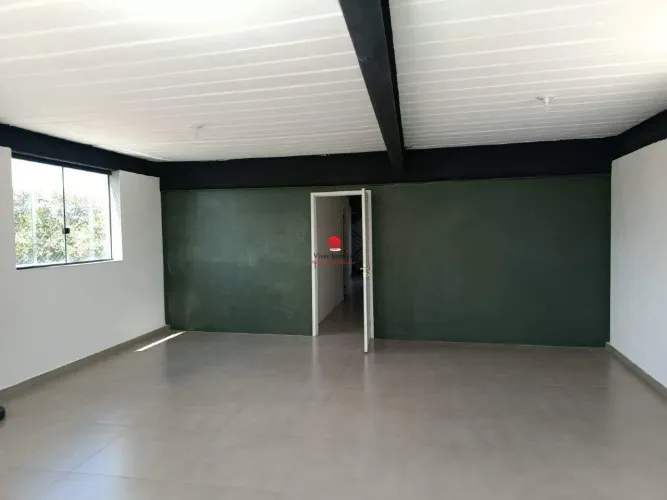 Prédio Comercial/Industrial à Venda em Vespasiano  541 m²