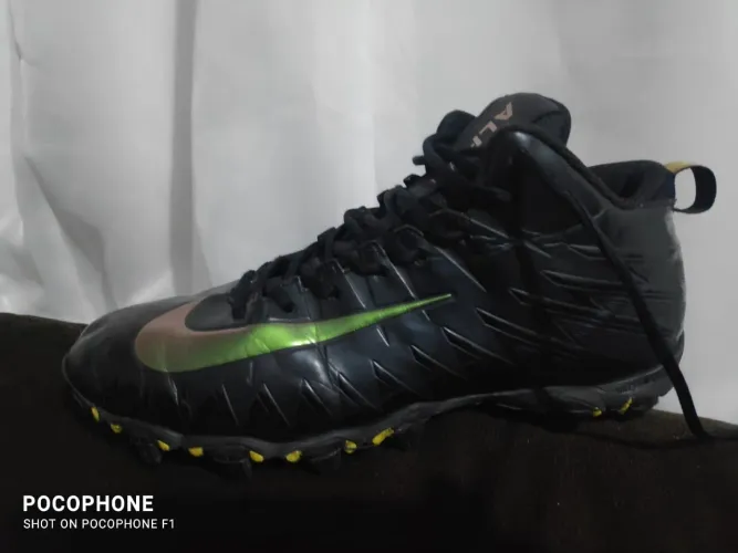 Chuteira Nike futebol americano N/41