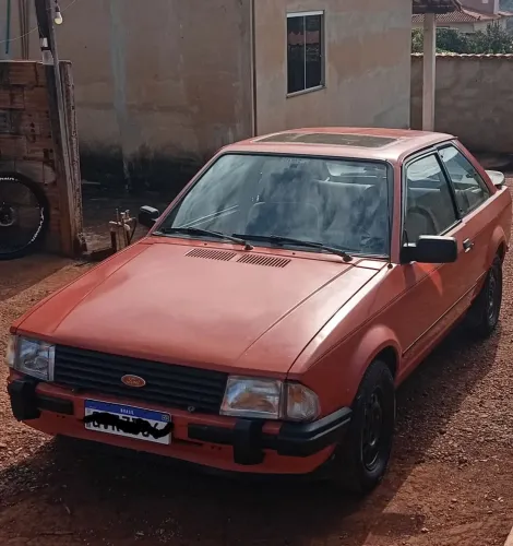 Ford Escort XR3 1.8 / 1.6 Beneton/form./laser 1985