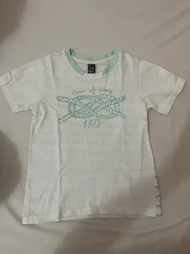 1 camisa ZARA para menino 3 ~4 anos
