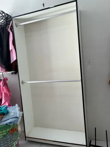 Expositor de Roupas para Loja em MDF - Branco