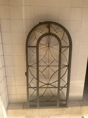 Janela Capela Grande de Aço 