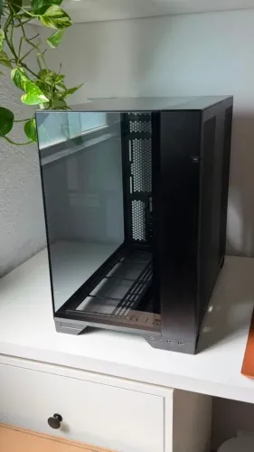 Gabinete Gamer Lian Li O11 Vision Mid Tower Vidro Temperado Na Caixa 1 Mes de Uso