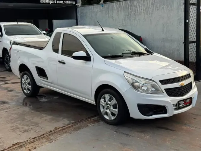 Chevrolet Montana LS 1.4 Econoflex 8V 2P 2015