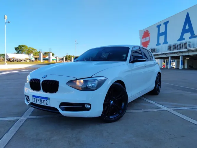 BMW 118IA / Urban/sport 1.6 TB 16V 170cv 5P 2013