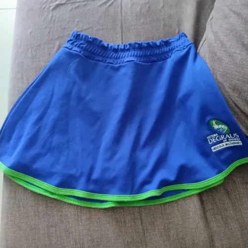 Short saia da Escola Degraus