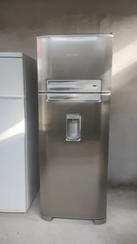 VENDE-SE GELADEIRA ELECTROLUX INOX DUPLEX EXCELENTE ESTADO ?