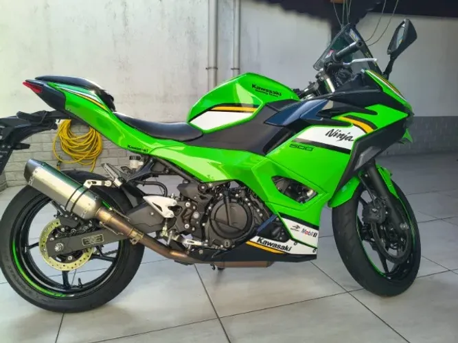 Kawasaki Ninja 500 SE - 2025