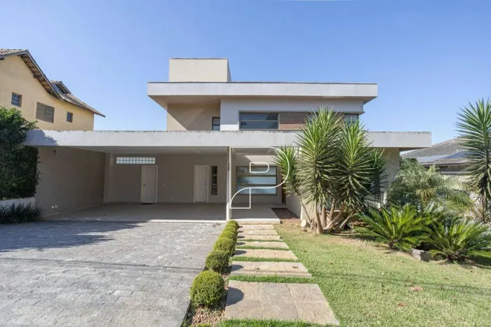 Casa à Venda na Granja Viana em Condomínio Fechado | 3 Suítes, Área Gourmet e 306m² | Alde