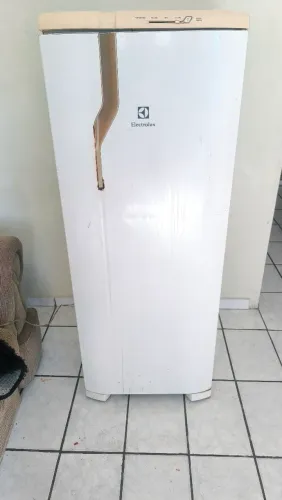 Geladeira Eletrolux usada