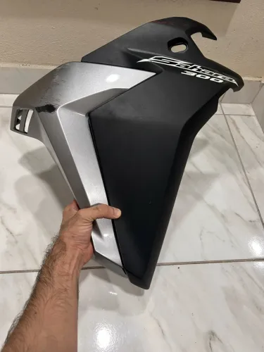 Carenagem Sáhara 300 / 2024