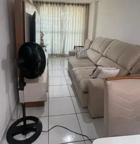 VENDE-SE APARTAMENTO NA VILA GUARANI COM 2 QUARTOS, 1 BANHEIRO E 1 VAGA.