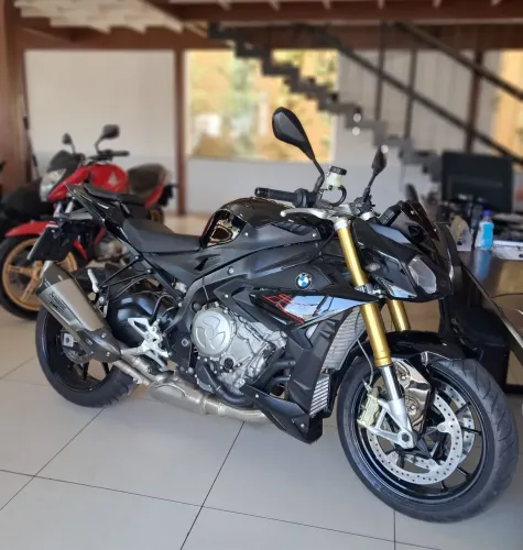 BMW S1000 R - BAIXO KM