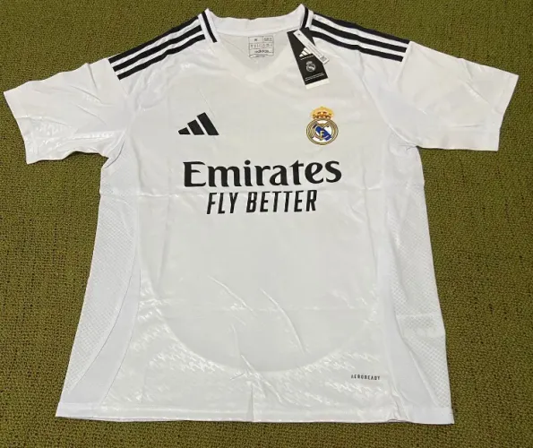 Camisa Real Madrid tradicional 24/25