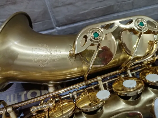 Sax alto Eagle SA 500 BGD Impecável