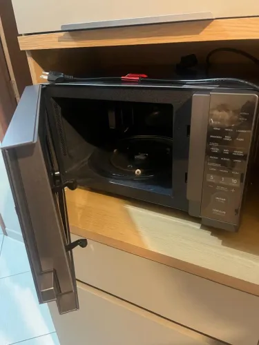 Microondas Midea