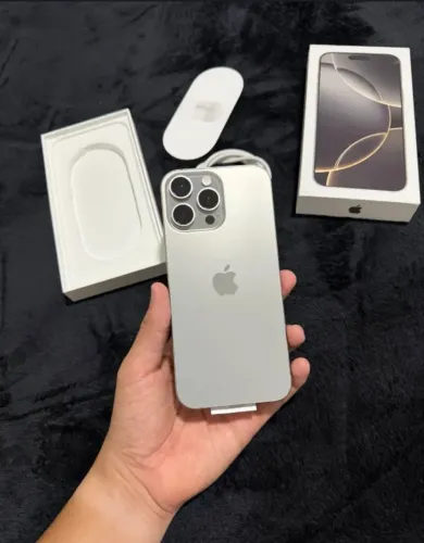 iPhone 16 pro max 