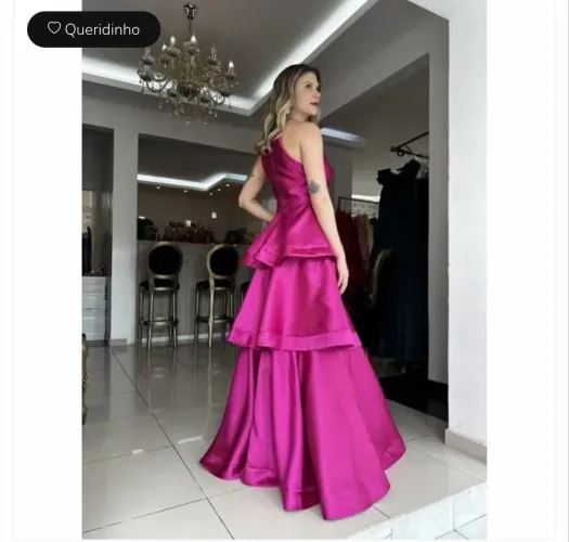 Vende-se vestido de festa