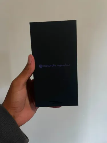 Motorola Signature 5G 512GB | 24GB RAM | Câmera 50MP Zoom 100x