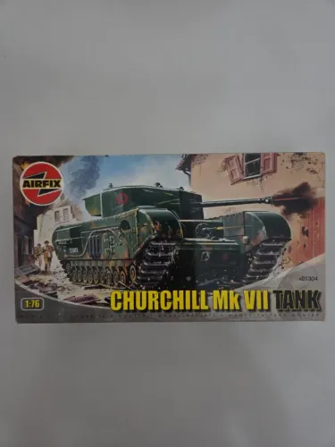 Churchill Mk.VII na escala 1/76.