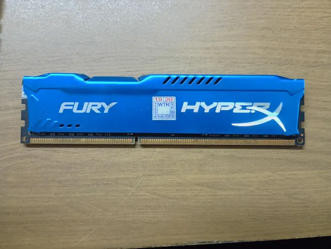 Memória RAM 8GB DDR3 1866MHz HyperX Fury Blue Kingston