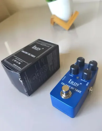Pedal Oitavador IRIN Talent Octave RS-19 True Bypass + Caixa Original