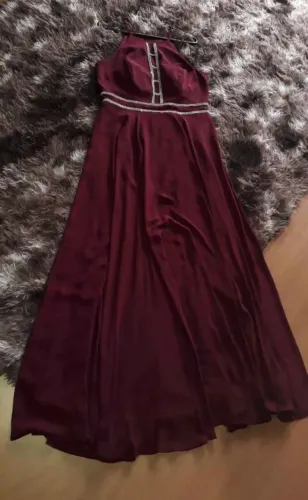 Vestido de festa - vinho Marssala