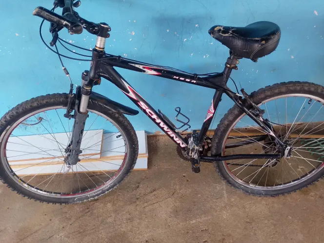 Vendo uma bicicleta aro 26 toda novinha