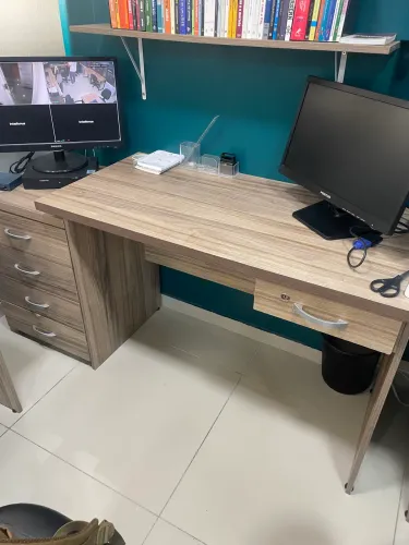 Mesa para escritório