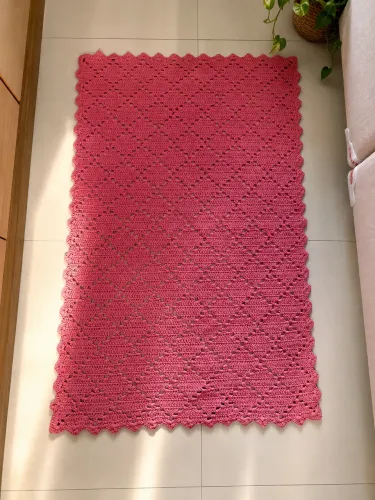 Tapete de crochê artesanal 1,06m x 69cm - Feito à mão