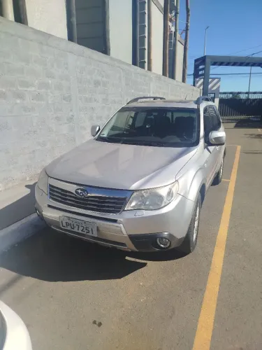 Subaru Forester 2.0/2.0 S 4X4 Aut. 2010