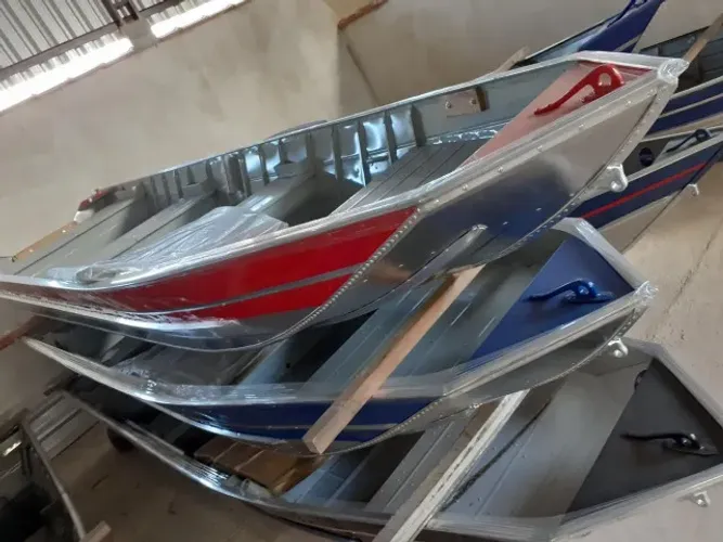 6 metros semi chata 2026 zero com garantia barco de aluminio borda alta