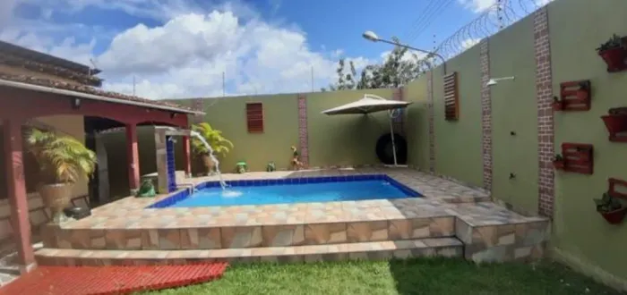 ALUGO CASA EM MOSQUEIRO