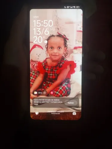 Vendo poco x 4pro tela trincada mais funciona perfeitamente valor 250