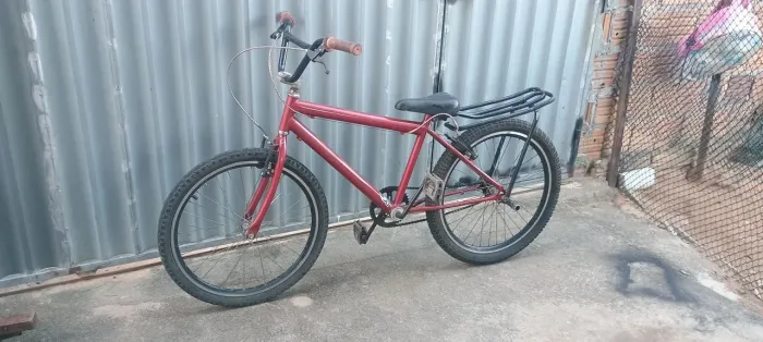 Bicicleta aro 24 montadinha