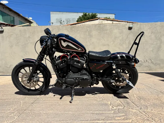 Vendo Harley 883 POUQUISSIMO RODADA moto de garagem