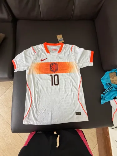 camisa holanda memphis laranja e branca