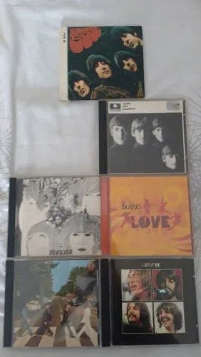 LOTE 10 - 6 CDS THE BEATLES