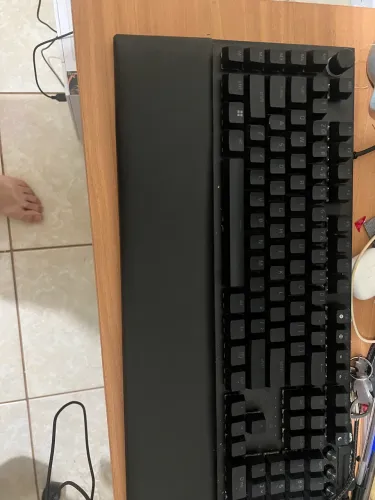 Teclado Gamer Mecânico, Razer BlackWidow V4 Pro, Switch Verde, Chroma RGB, Command Dial