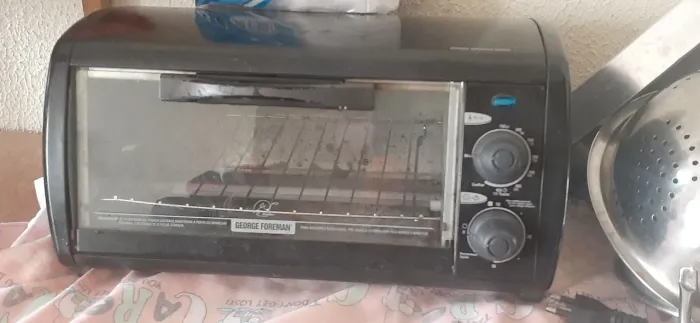 VENDO FORNO ELÉTRICO
