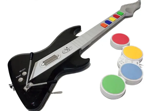 Kit Rock Band PS2 - Guitarra Sem Fio + Mini Bateria Integris - PS2 / PS3 / Wii