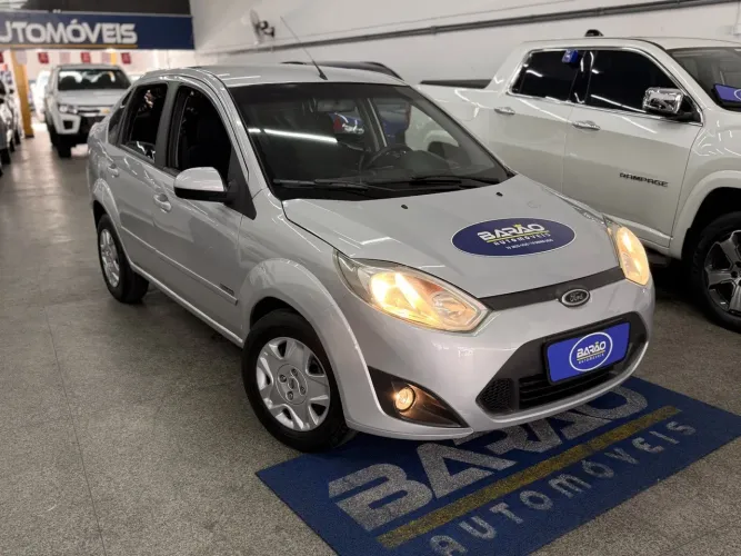 Ford Fiesta 1.6 8V Flex/class 1.6 8V Flex 5P 2012