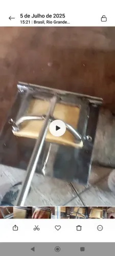 Máquina de fechar pastel 