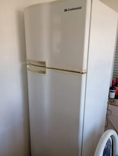 Geladeira Continental 340 litros