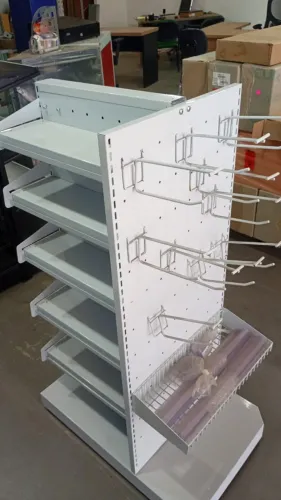 CHECK STAND  PARA FRENTE DE CAIXA AVISTA r$ 1700,00 ZAP * 