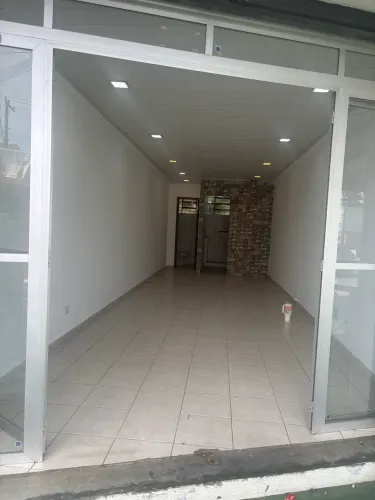 Divido ponto comercial (Francisco Derosso -Xaxim)