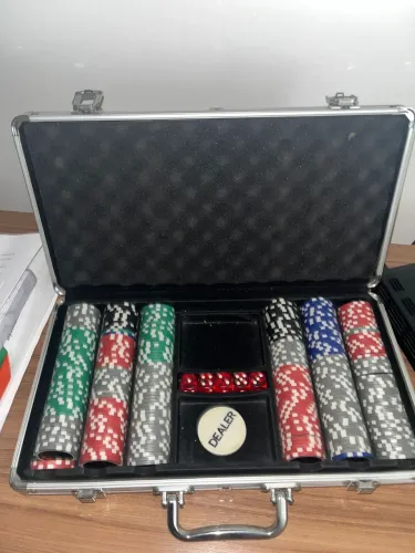 Maleta de poker 